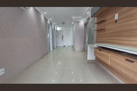 Sala de apartamento para alugar com 2 quartos, 72m² em Vila Valenca, São Vicente