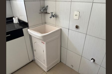 Apartamento à venda com 60m², 2 quartos e 1 vaga Apartamento à venda com 60m², 2 quartos e 1 vagaÁrea de Serviço