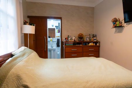 Casa de condomínio à venda com 367m², 4 quartos e 6 vagas