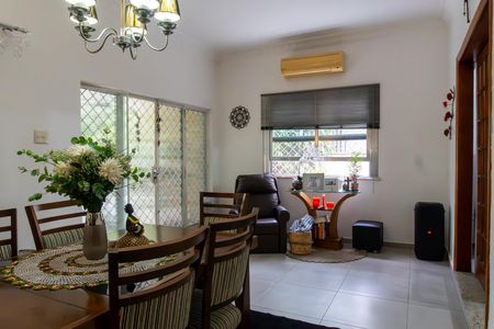 Casa de condomínio à venda com 367m², 4 quartos e 6 vagas