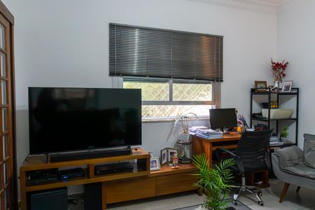 Casa de condomínio à venda com 367m², 4 quartos e 6 vagas
