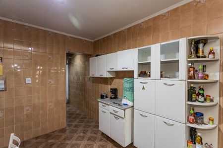 Casa à venda com 210m², 1 quarto e 5 vagas Casa à venda com 210m², 1 quarto e 5 vagasCozinha
