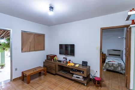 Sala de casa à venda com 1 quarto, 210m² em Vila Pirituba, São Paulo