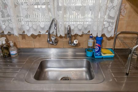 Casa à venda com 210m², 1 quarto e 5 vagas Casa à venda com 210m², 1 quarto e 5 vagasCozinha