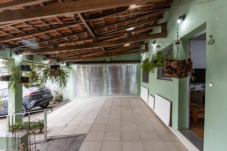 Casa à venda com 210m², 1 quarto e 5 vagas Casa à venda com 210m², 1 quarto e 5 vagasEspaço Gourmet e quintal