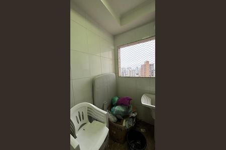 Apartamento para alugar com 163m², 3 quartos e 3 vagas Apartamento para alugar com 163m², 3 quartos e 3 vagasÁrea de Serviço