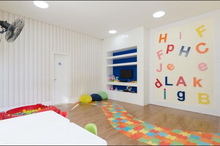Apartamento para alugar com 163m², 3 quartos e 3 vagas Apartamento para alugar com 163m², 3 quartos e 3 vagasBrinquedoteca