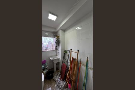 Apartamento para alugar com 163m², 3 quartos e 3 vagas Apartamento para alugar com 163m², 3 quartos e 3 vagasÁrea de Serviço