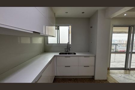 Apartamento para alugar com 163m², 3 quartos e 3 vagas Apartamento para alugar com 163m², 3 quartos e 3 vagasCozinha