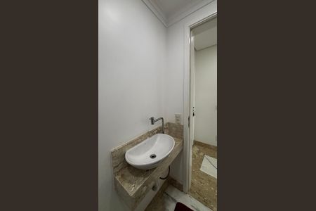 Apartamento à venda com 163m², 3 quartos e 3 vagas Apartamento à venda com 163m², 3 quartos e 3 vagasLavabo
