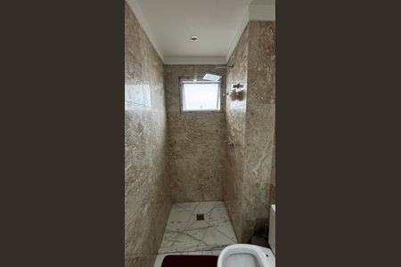 Apartamento para alugar com 163m², 3 quartos e 3 vagas Apartamento para alugar com 163m², 3 quartos e 3 vagasBanheiro da Suíte 2
