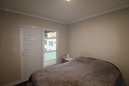 Casa de condomínio para alugar com 289m², 4 quartos e 4 vagasQuarto 3
