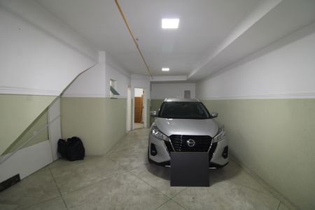 Casa de condomínio para alugar com 289m², 4 quartos e 4 vagasGaragem