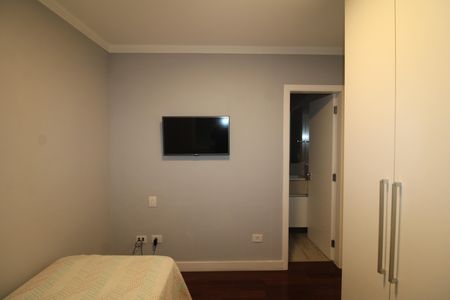 Casa de condomínio para alugar com 289m², 4 quartos e 4 vagasQuarto 2