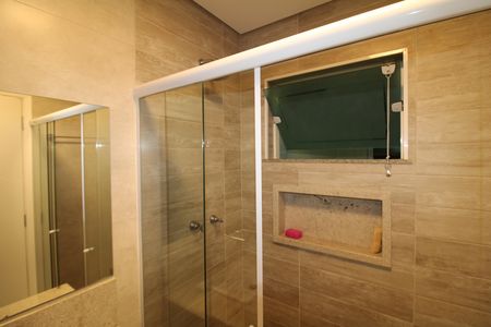Casa de condomínio para alugar com 289m², 4 quartos e 4 vagasQuarto 1 - Banheiro 1