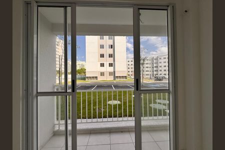 Apartamento para alugar com 57m², 3 quartos e 2 vagas Apartamento para alugar com 57m², 3 quartos e 2 vagasVaranda