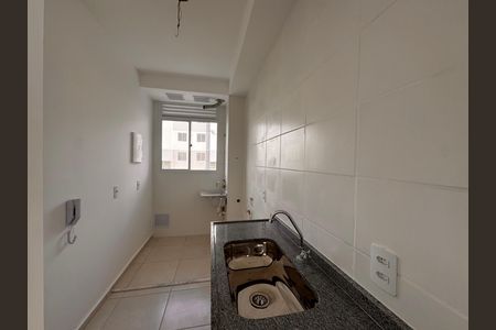Apartamento para alugar com 57m², 3 quartos e 2 vagas Apartamento para alugar com 57m², 3 quartos e 2 vagasCozinha e Área de Serviço