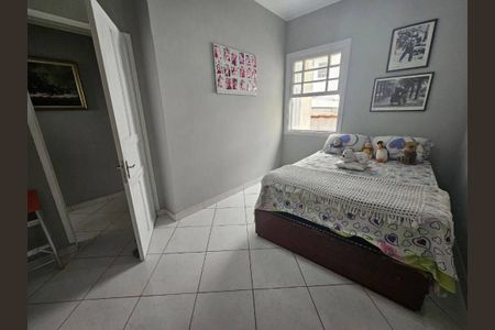 Casa à venda com 2 quartos, 97m² em Caxingui, São Paulo