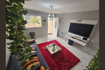 Casa à venda com 2 quartos, 97m² em Caxingui, São Paulo