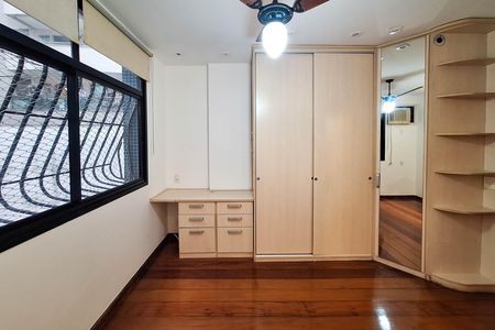 Apartamento à venda com 186m², 4 quartos e 2 vagas Apartamento à venda com 186m², 4 quartos e 2 vagasSuíte 1