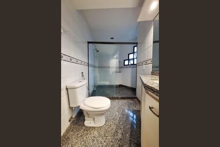 Apartamento à venda com 186m², 4 quartos e 2 vagas Apartamento à venda com 186m², 4 quartos e 2 vagasBanheiro da Suíte 2