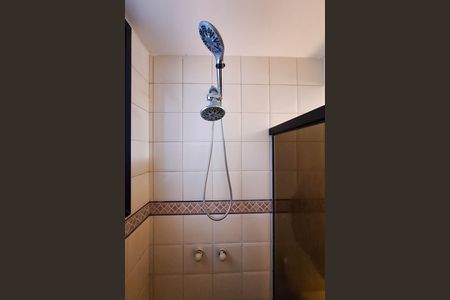 Apartamento à venda com 186m², 4 quartos e 2 vagas Apartamento à venda com 186m², 4 quartos e 2 vagasBanheiro Social