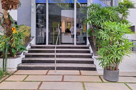 Apartamento à venda com 186m², 4 quartos e 2 vagas Apartamento à venda com 186m², 4 quartos e 2 vagasÁrea comum