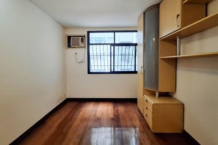 Apartamento à venda com 186m², 4 quartos e 2 vagas Apartamento à venda com 186m², 4 quartos e 2 vagasSuíte 2