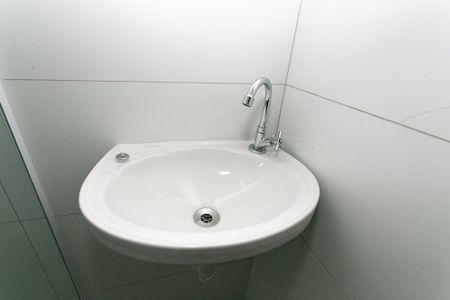 Apartamento para alugar com 35m², 1 quarto e sem vaga Apartamento para alugar com 35m², 1 quarto e sem vagaBanheiro