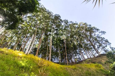 Apartamento à venda com 100m², 3 quartos e sem vaga