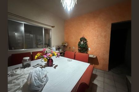 Casa para alugar com 60m², 3 quartos e 1 vaga Casa para alugar com 60m², 3 quartos e 1 vagaCozinha