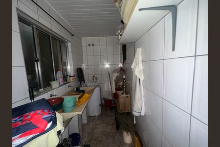 Casa para alugar com 60m², 3 quartos e 1 vaga Casa para alugar com 60m², 3 quartos e 1 vagaÁrea de Serviço