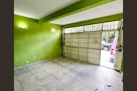 Casa à venda com 241m², 3 quartos e 3 vagas