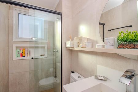 Apartamento para alugar com 112m², 3 quartos e 3 vagas Apartamento para alugar com 112m², 3 quartos e 3 vagasBanheiro da Suíte 1