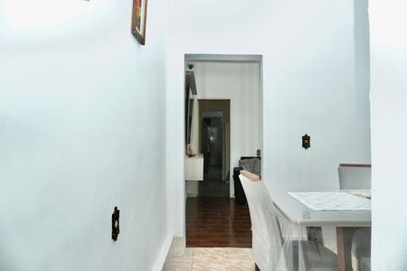 Casa à venda com 102m², 4 quartos e sem vaga Casa à venda com 102m², 4 quartos e sem vagaCopa