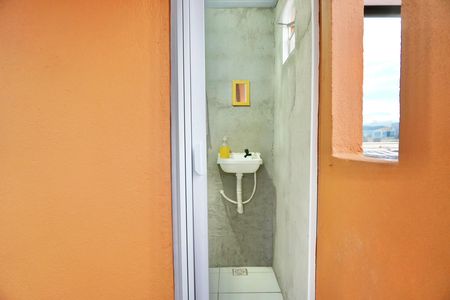 Casa à venda com 102m², 4 quartos e sem vaga Casa à venda com 102m², 4 quartos e sem vagaLavabo