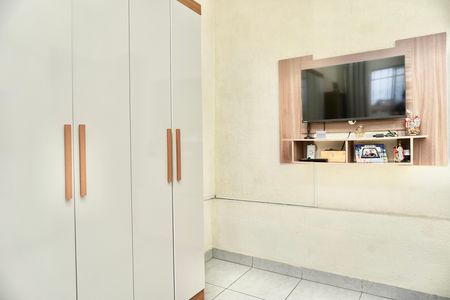 Casa à venda com 102m², 4 quartos e sem vaga Casa à venda com 102m², 4 quartos e sem vagaSuíte