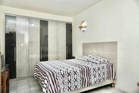 Casa à venda com 102m², 4 quartos e sem vaga Casa à venda com 102m², 4 quartos e sem vagaQuarto 2