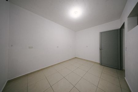 Casa para alugar com 30m², 1 quarto e sem vaga Casa para alugar com 30m², 1 quarto e sem vagaQuarto