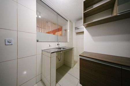 Sala/Cozinha de casa para alugar com 1 quarto, 30m² em Vila Silvia, São Paulo