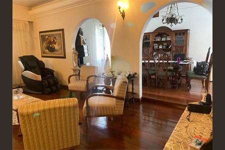 Apartamento à venda com 3 quartos, 300m² em Santa Cecilia, São Paulo