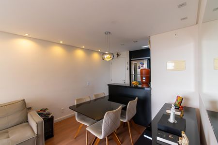Sala de apartamento à venda com 3 quartos, 59m² em Jardim Guairaca, São Paulo