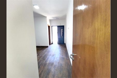 Casa à venda com 96m², 3 quartos e 2 vagas