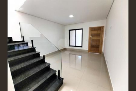 Casa à venda com 96m², 3 quartos e 2 vagas