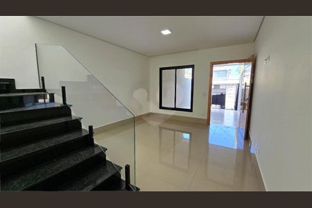 Casa à venda com 96m², 3 quartos e 2 vagas