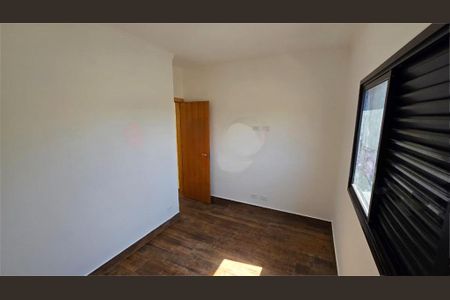 Casa à venda com 96m², 3 quartos e 2 vagas