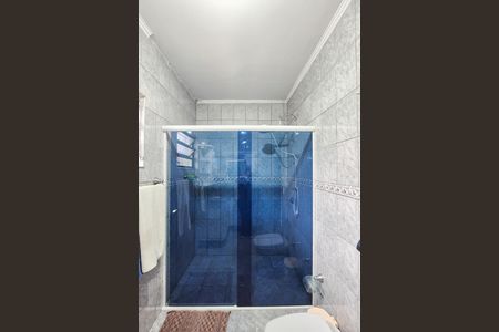 Casa à venda com 392m², 4 quartos e 2 vagas Casa à venda com 392m², 4 quartos e 2 vagasBanheiro da Suíte