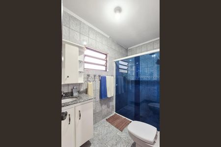 Casa à venda com 392m², 4 quartos e 2 vagas Casa à venda com 392m², 4 quartos e 2 vagasBanheiro da Suíte