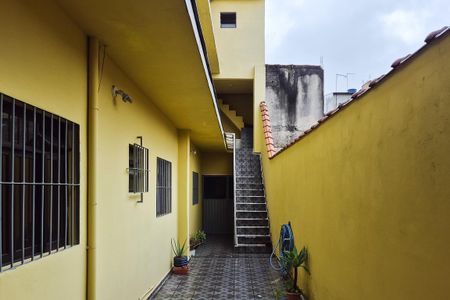 Casa à venda com 392m², 4 quartos e 2 vagas Casa à venda com 392m², 4 quartos e 2 vagascorredor