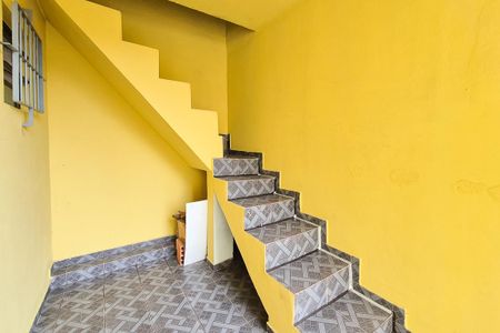 Casa à venda com 392m², 4 quartos e 2 vagas Casa à venda com 392m², 4 quartos e 2 vagascorredor
